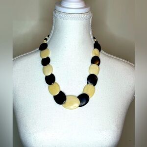 ⭐️ Costume Jewelry necklace- #3